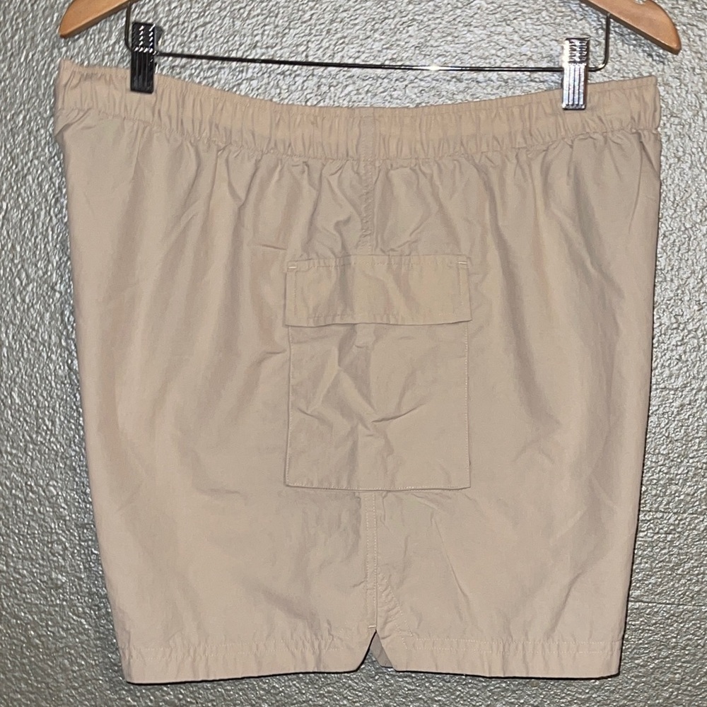 DSG Men's Beige Cargo Shorts
